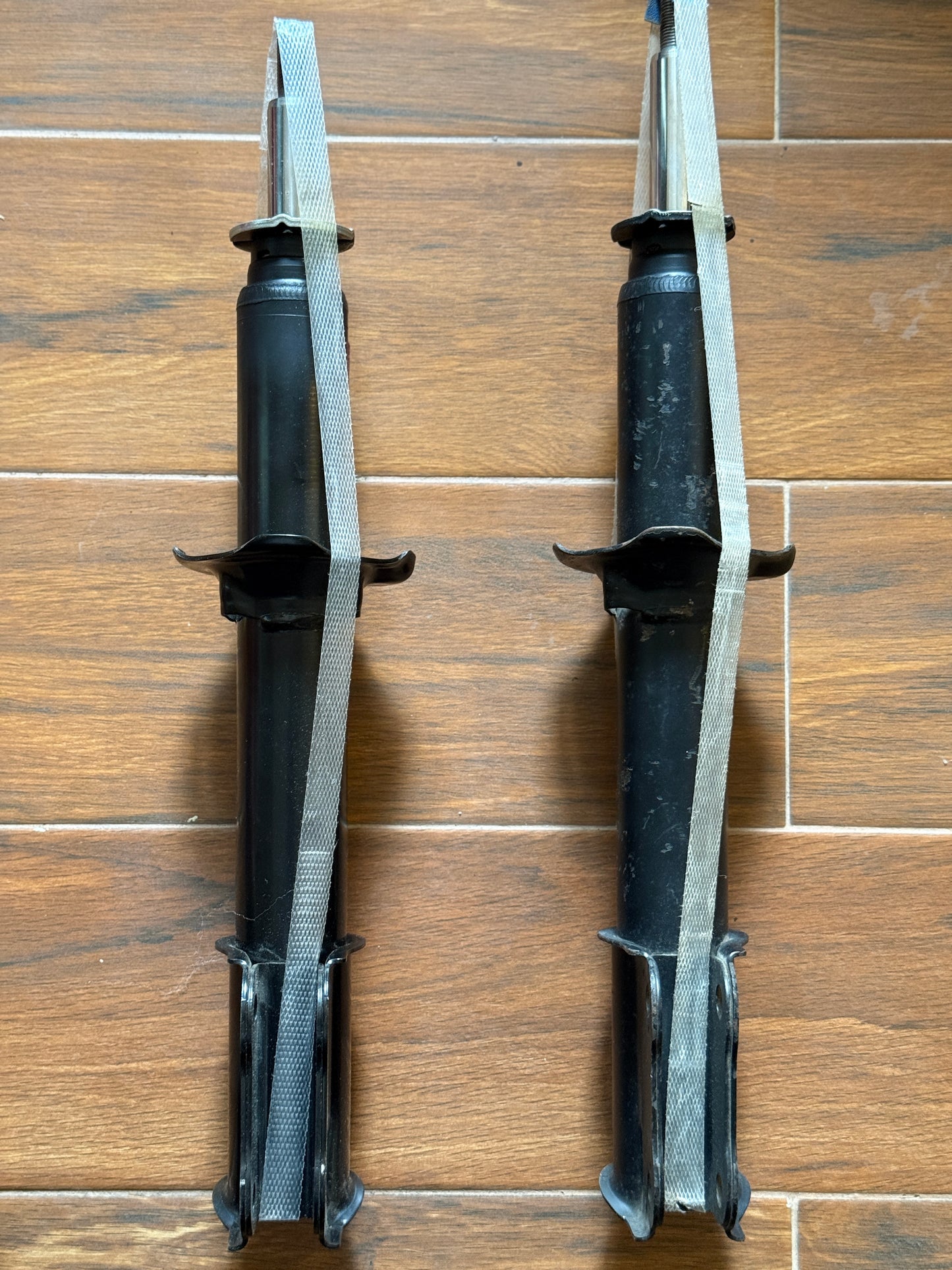 Mitsubishi Pajero Junior H57A Front Struts Pair